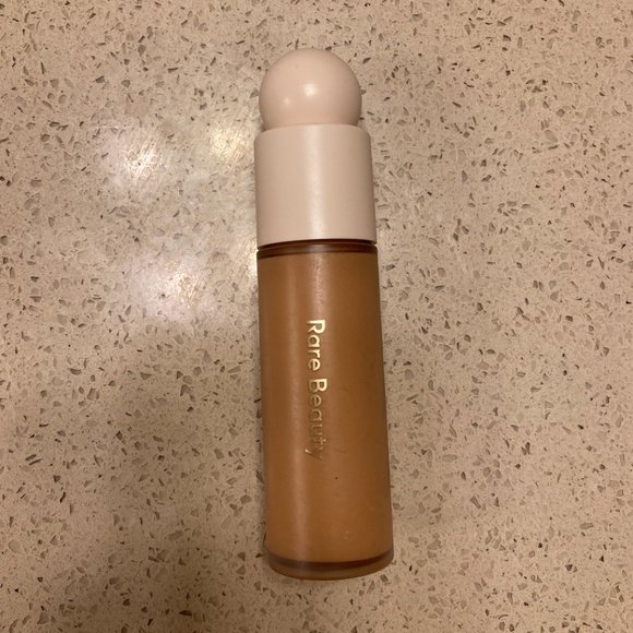Rare Beauty Liquid Touch Weightless Foundation Shade 290N by Selena Gomez - Picture 2 of 5